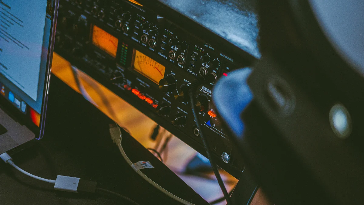 Amplifier: Definition, How it Works, Functions, Application Example, and Regulation in Indonesia