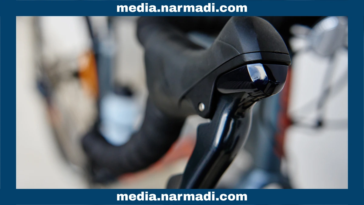 Electronic Shifting Bike vs Mechanical: Understanding the Differences Between Technologies