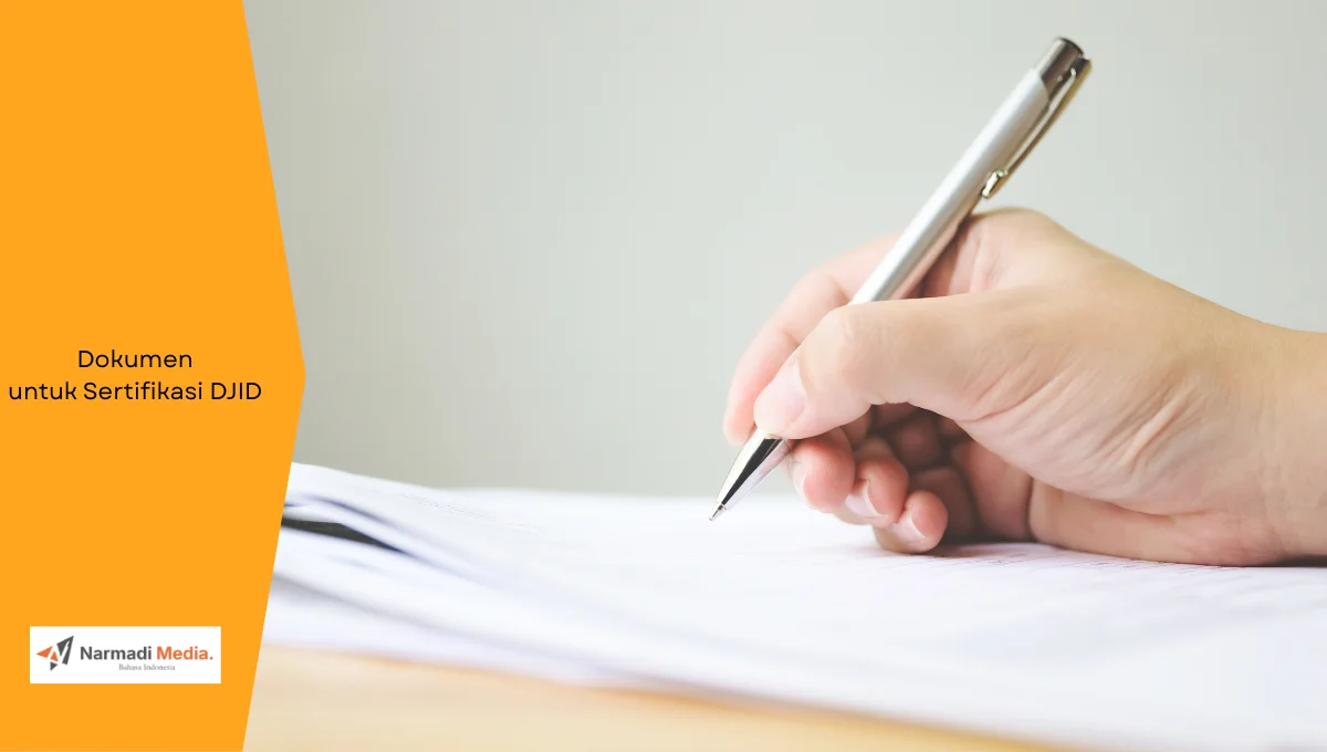 Ilustrasi menulis dokumen. Ini syarat dokumen untuk sertifikasi DJID.