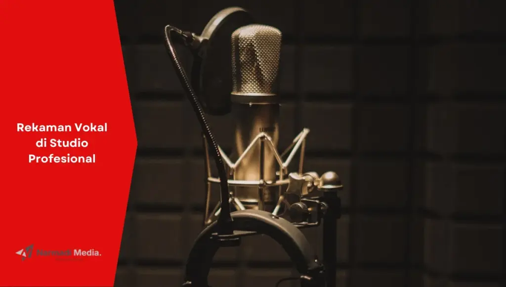 Mikrofon yang digunakan untuk rekaman vokal di studio profesional.